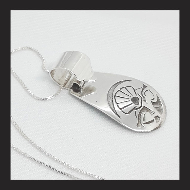 Art Nouveau Pendant 143