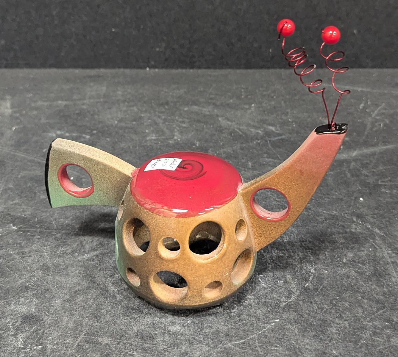 277 Wholey Tea Pot Red top