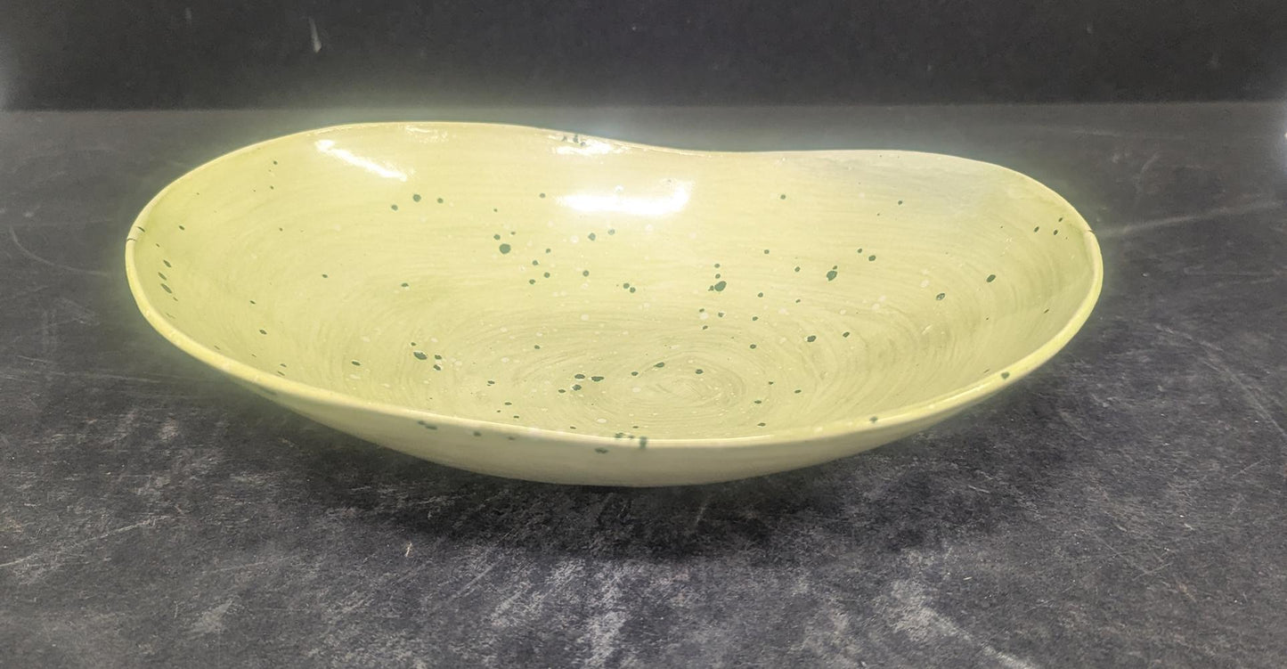 131 Oval L Dome Bowl