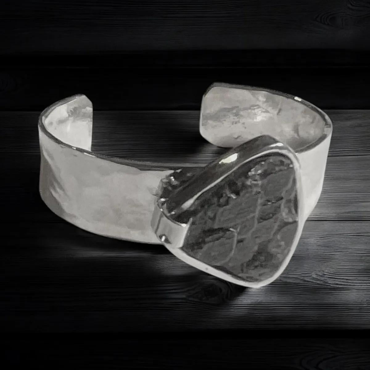 Mountain Echoes Cuff