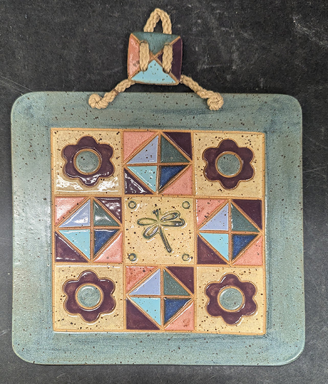 Hanging Pottery Quilt