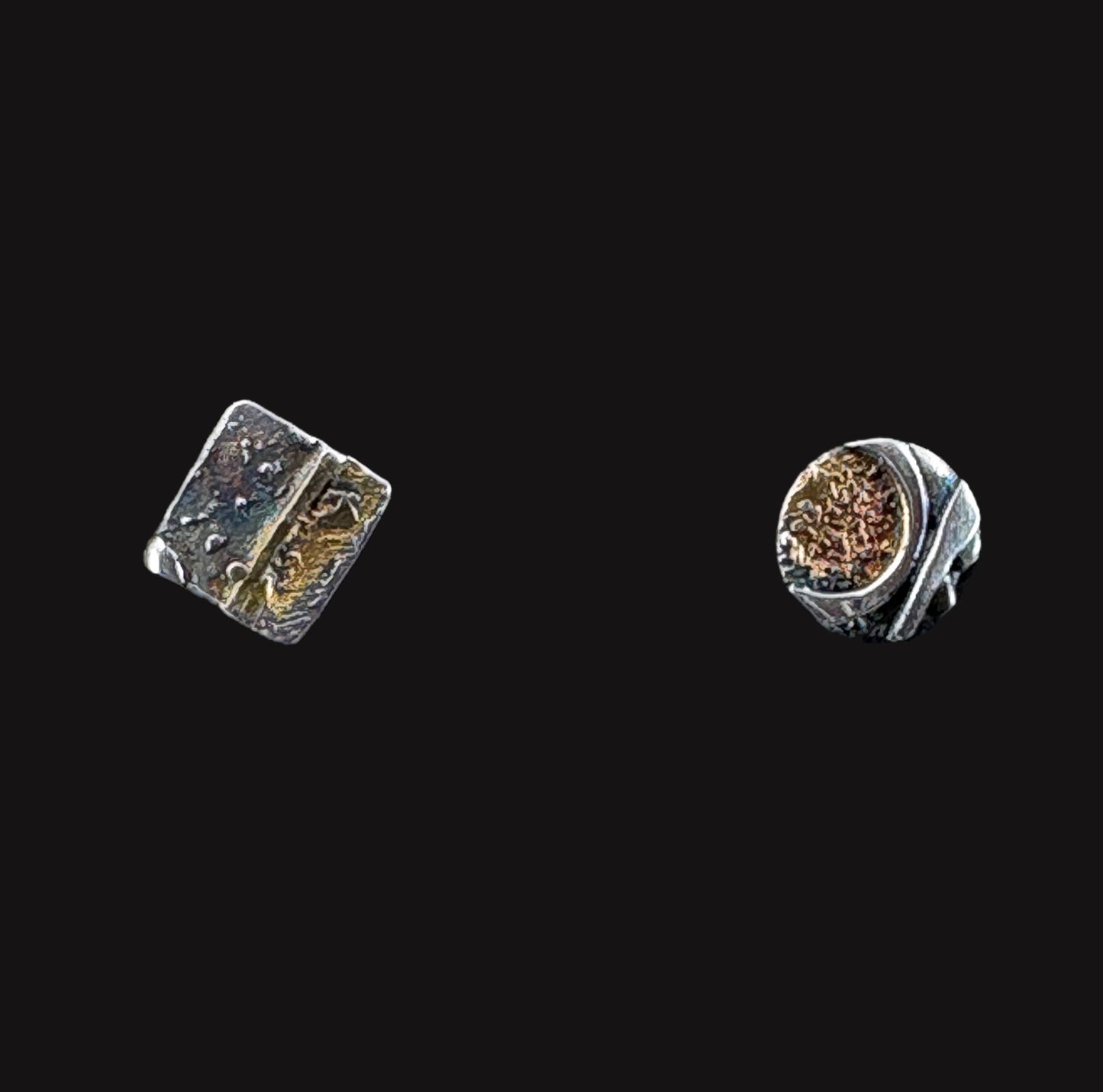 One Square, One Round Posts