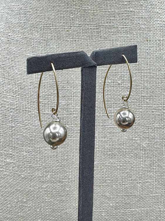 5018 Sterling Silver Bead Earrings