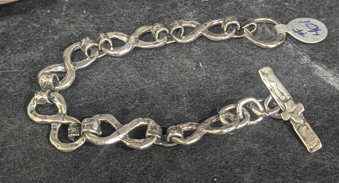 401 Sterling Infinity Bracelet