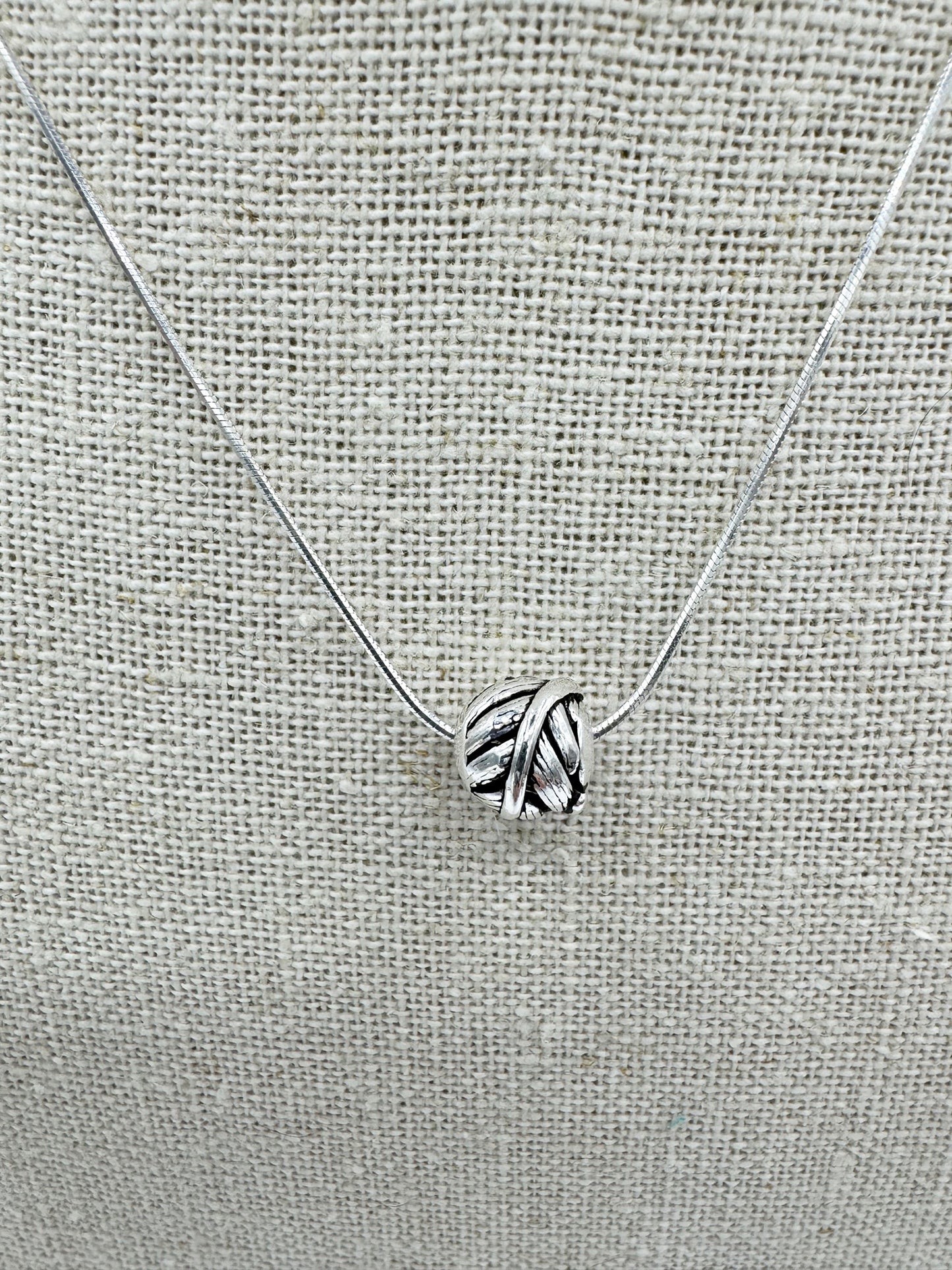 Sterling Eunity Necklace