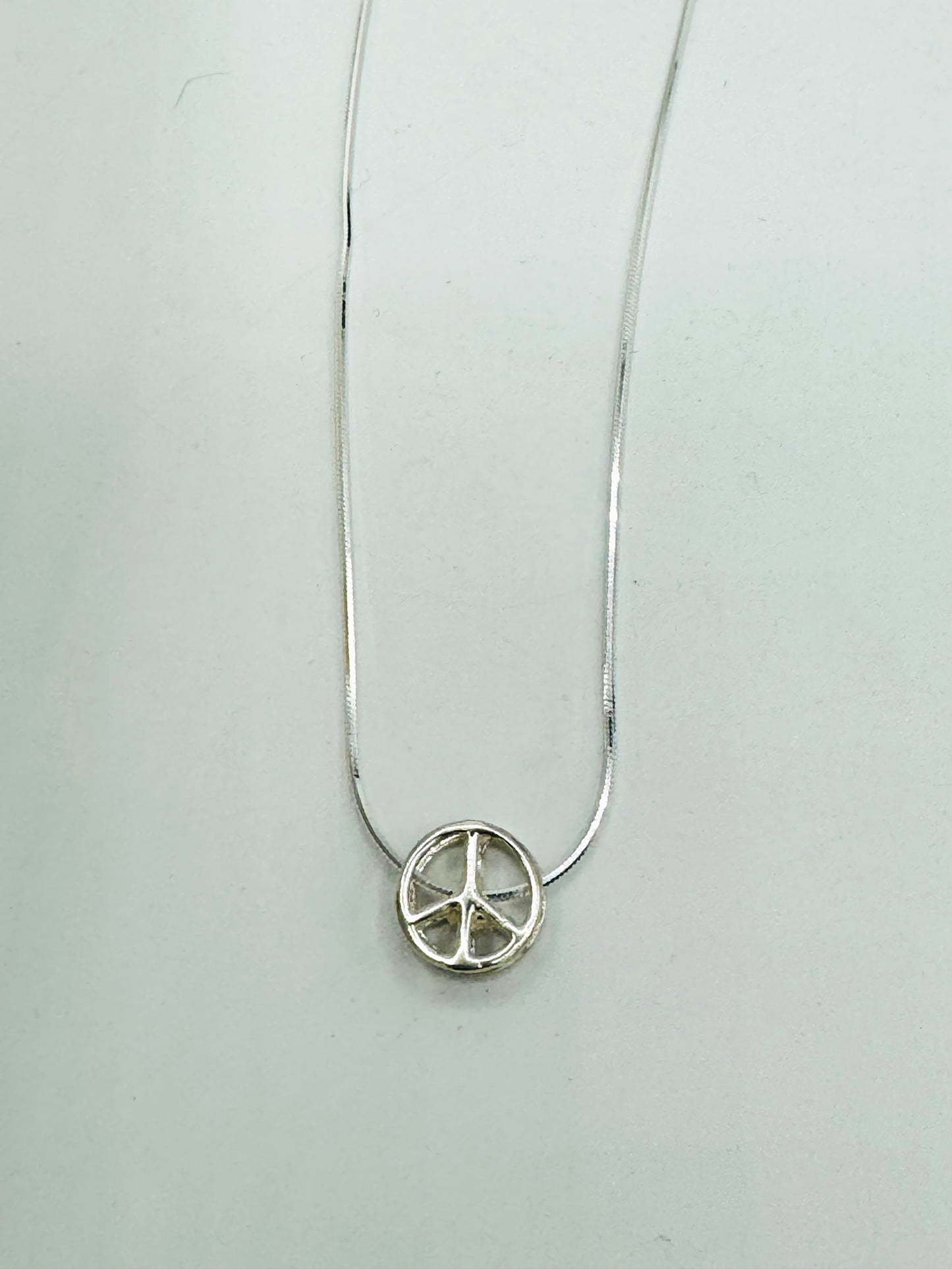 Sterling Eunity Necklace