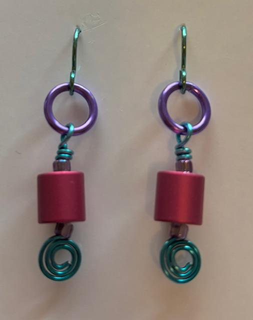 197HE AA Small Earrings