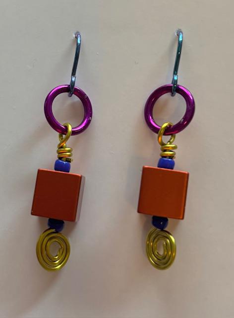 199HE AA Small Earrings