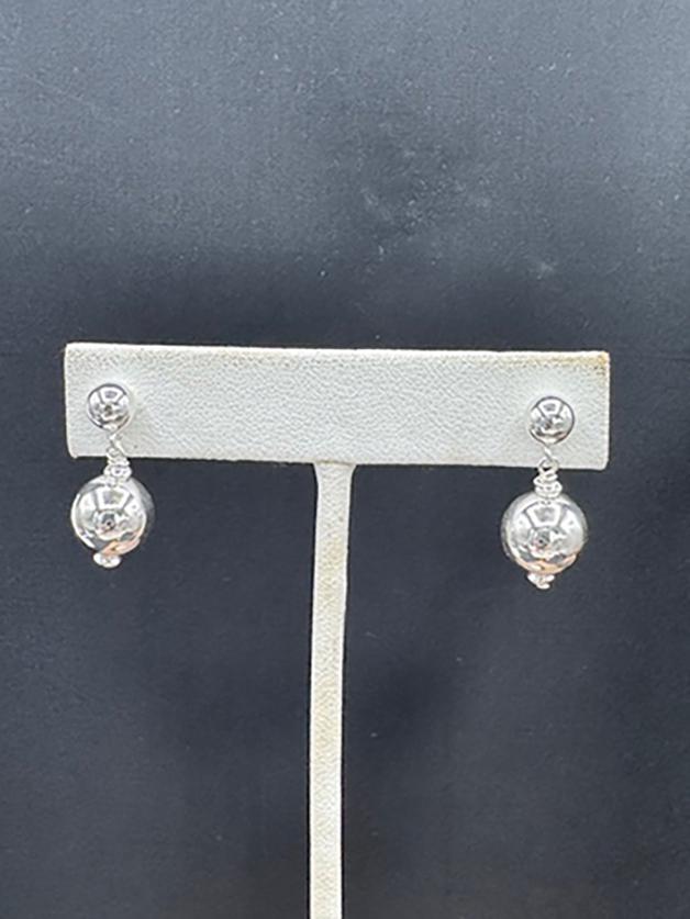 5037 10mm Sterling silver bead studs