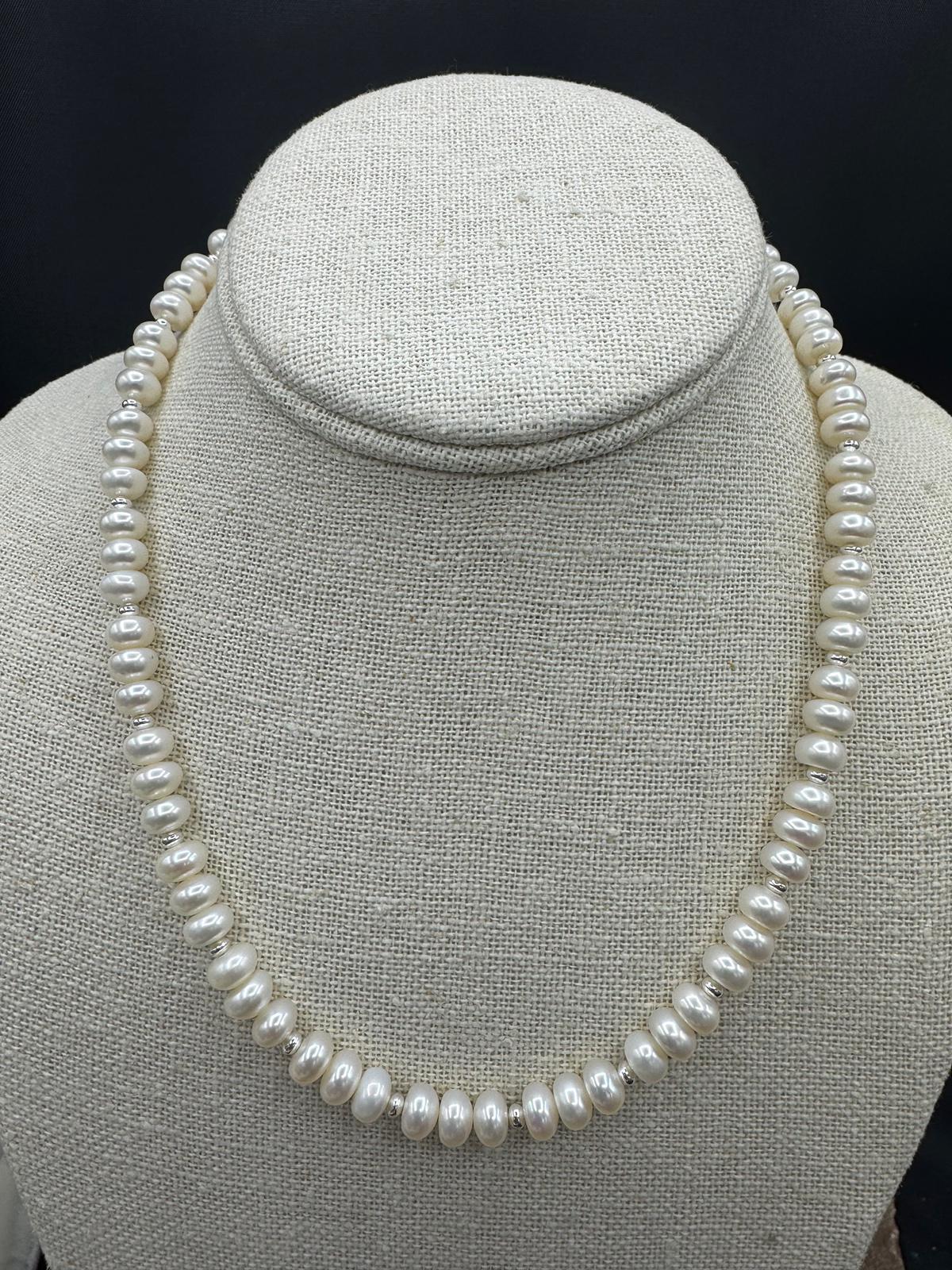 5174 White Button Pearl Necklace