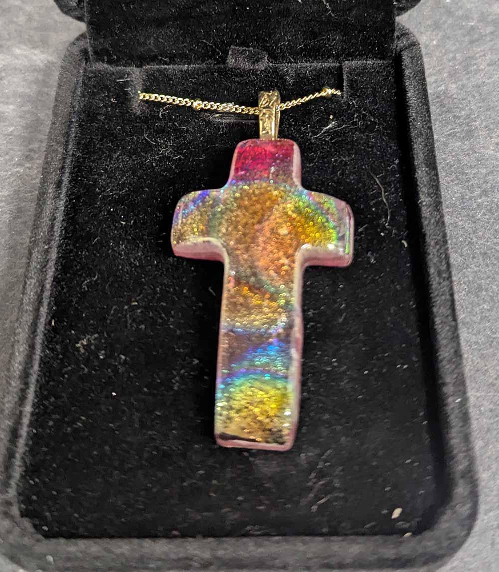 487 Dichro Cross Pendand