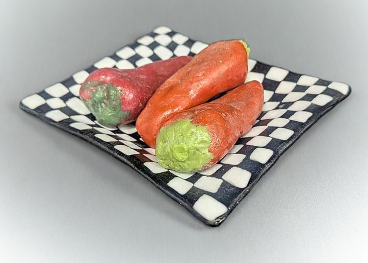 474sws Retro Dish w Chilies