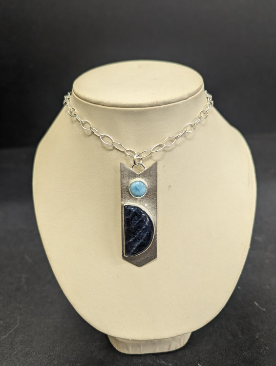 Larmar & Sodalite Arrow Pendant