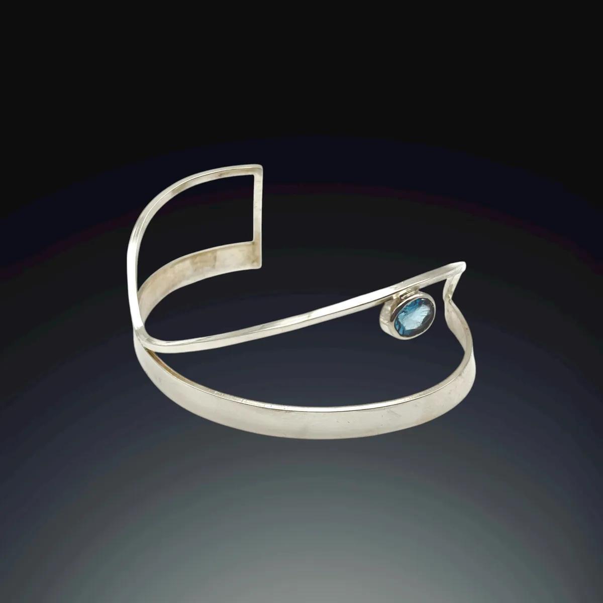 Apatite Swirl Sterling Silver Cuff