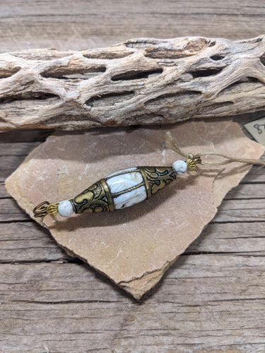 Tibet Shell Bead Pin 7285