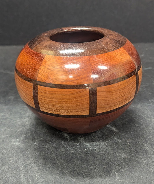 Apricto Segmented Pot 136