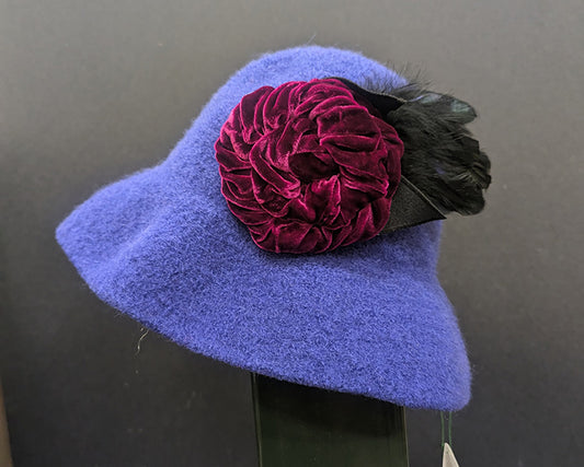 Brim Hat w/lg Flower Pin 166