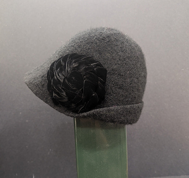 Cloche w/sm Flower Pin 181