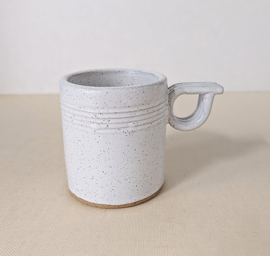 Mug with trigger handle - sm