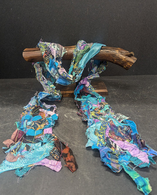 Scrappy Scarf 208