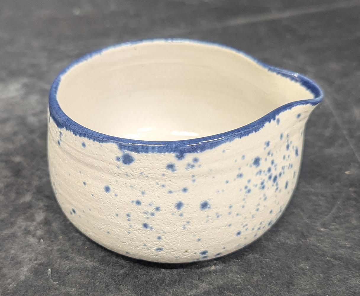 145  Speckled Pourer