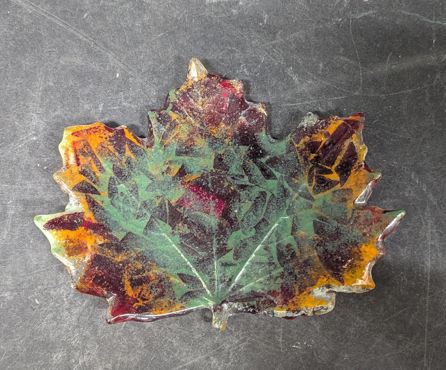 493 Leaf Fall Dish