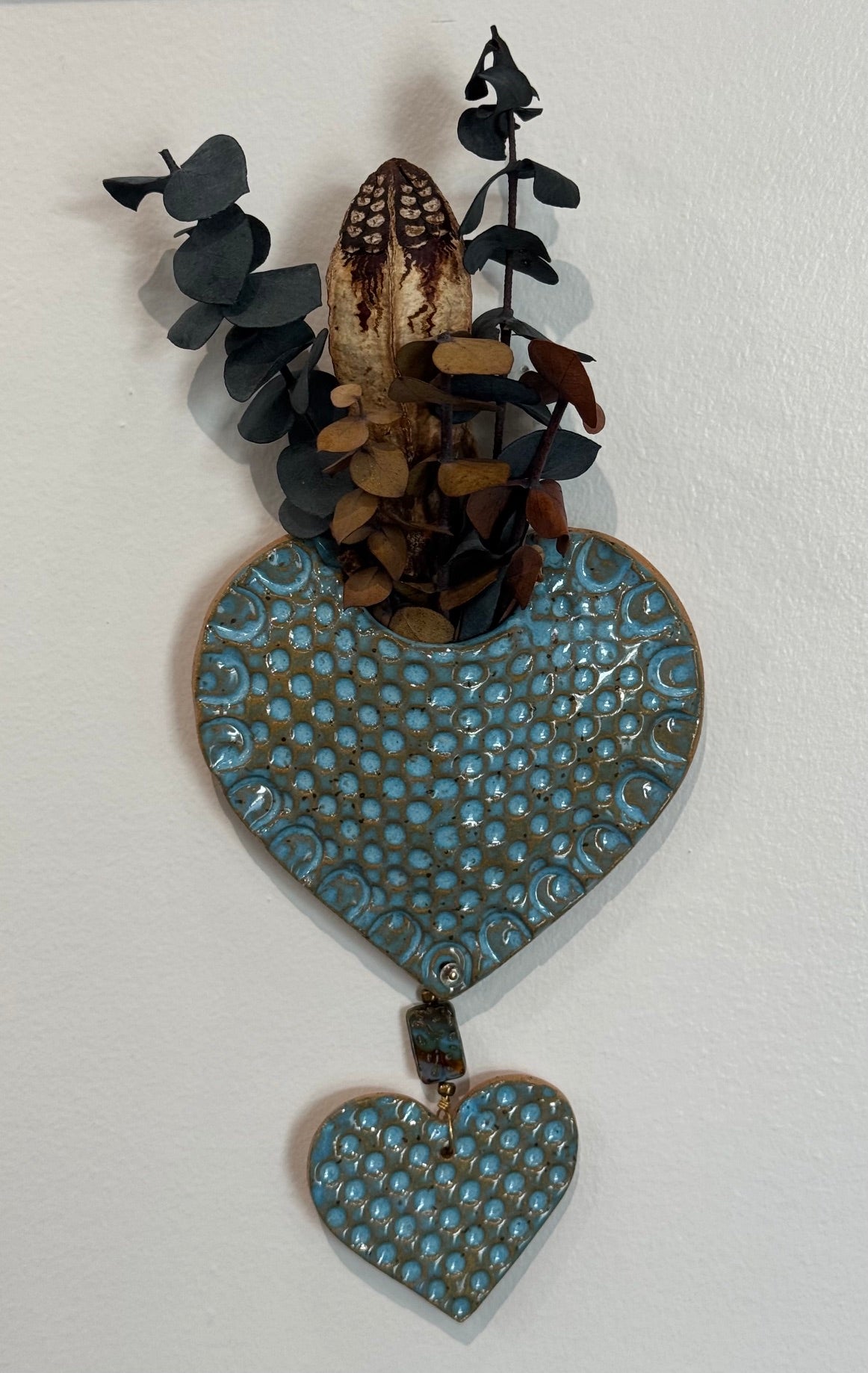 Double Heart Flower Pocket (wall hanging)