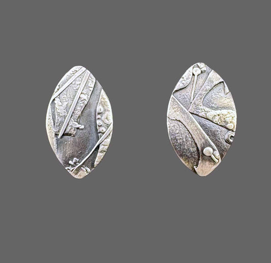 135 Lenticular post earrings 1/2" wide