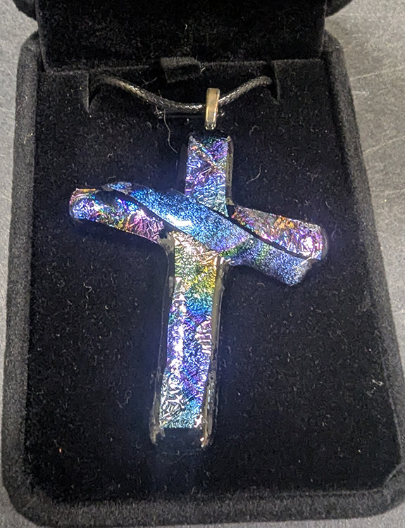 464 Dicro Cross Necklace