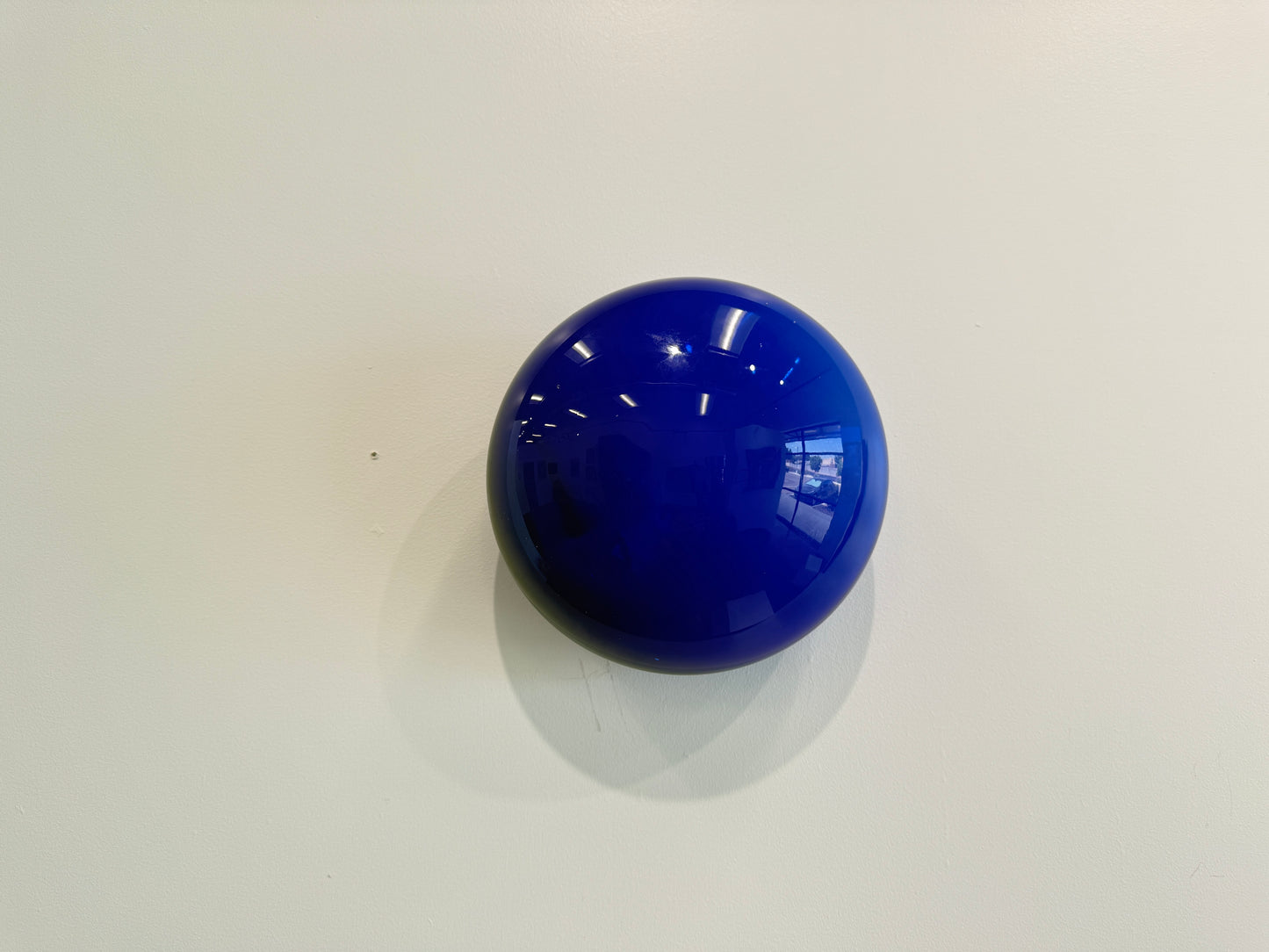 Blue Wall Dot