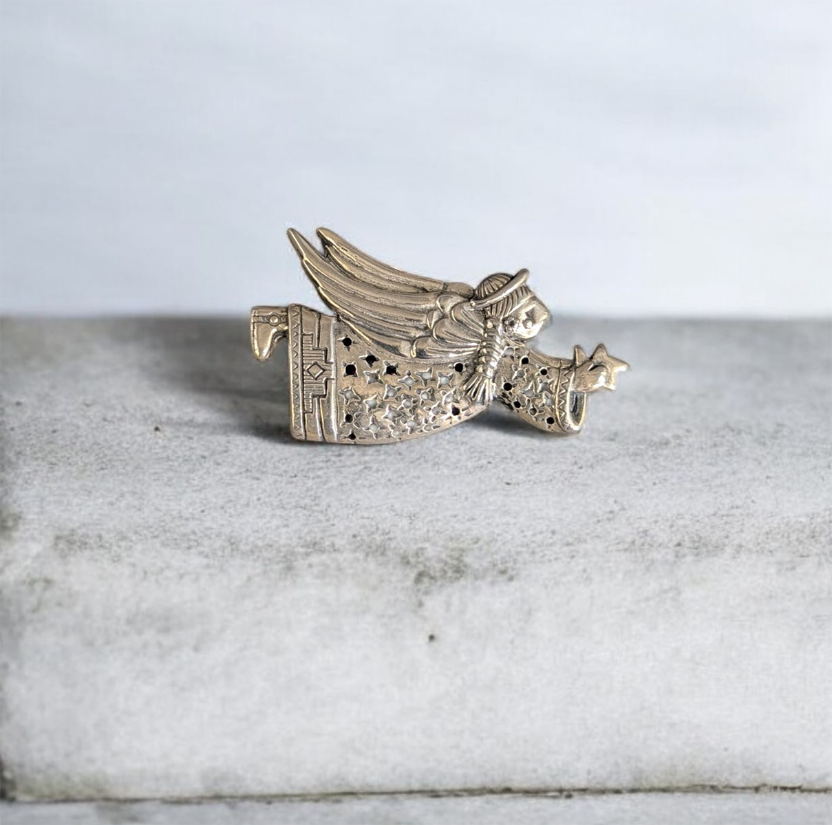 1070 Star Route Brooch