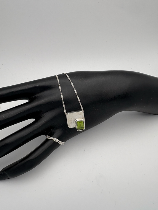 65 Verde Geometry in Quiet Silver Pendant