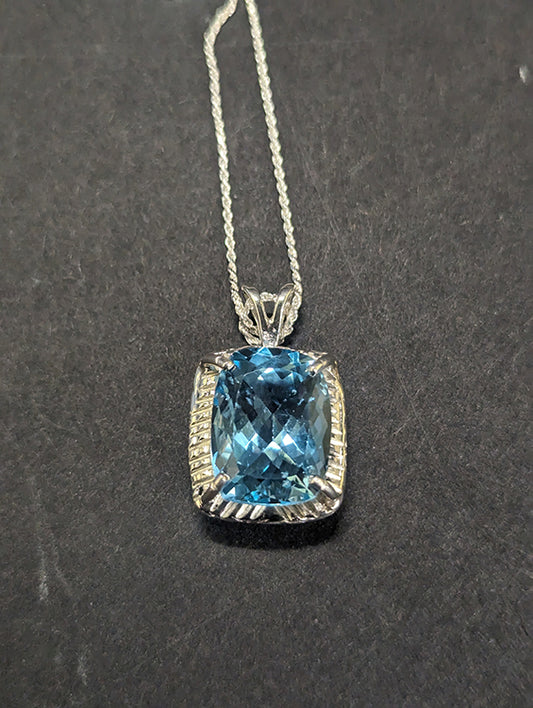 Blue Topaz Pendant 695