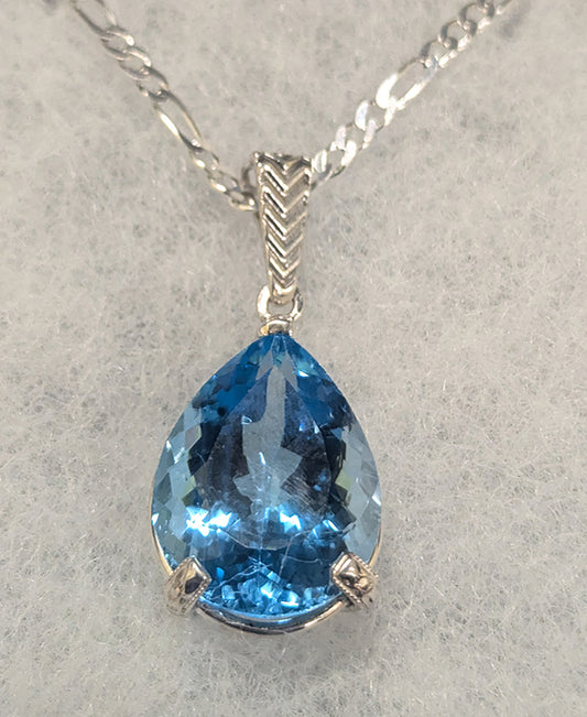 Blue Topaz Pendant 701