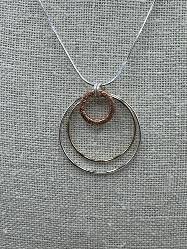 5104 Triple Ring Necklace