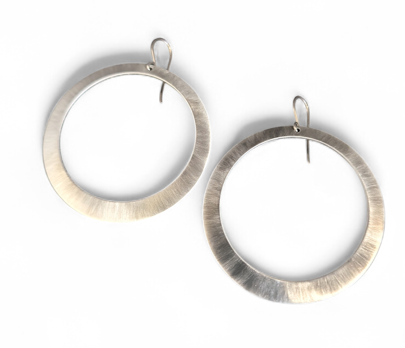 414 Round Hoop Earrings