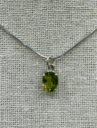 Peridot Pendant 4455