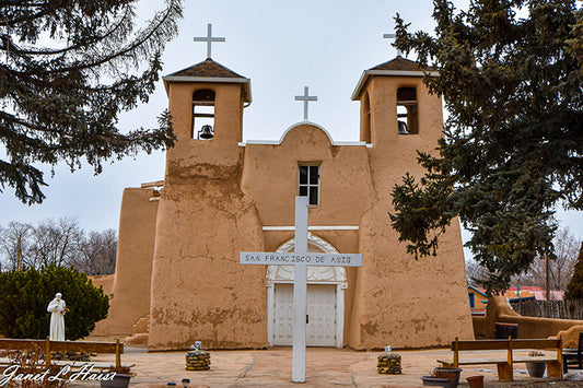 San Francisco de Asis - Taos 467 sas