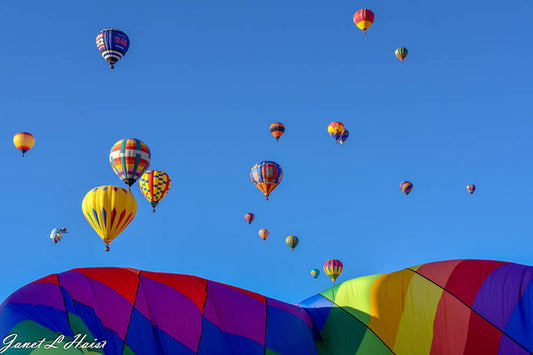 Balloons Over Envelopes 493 sas