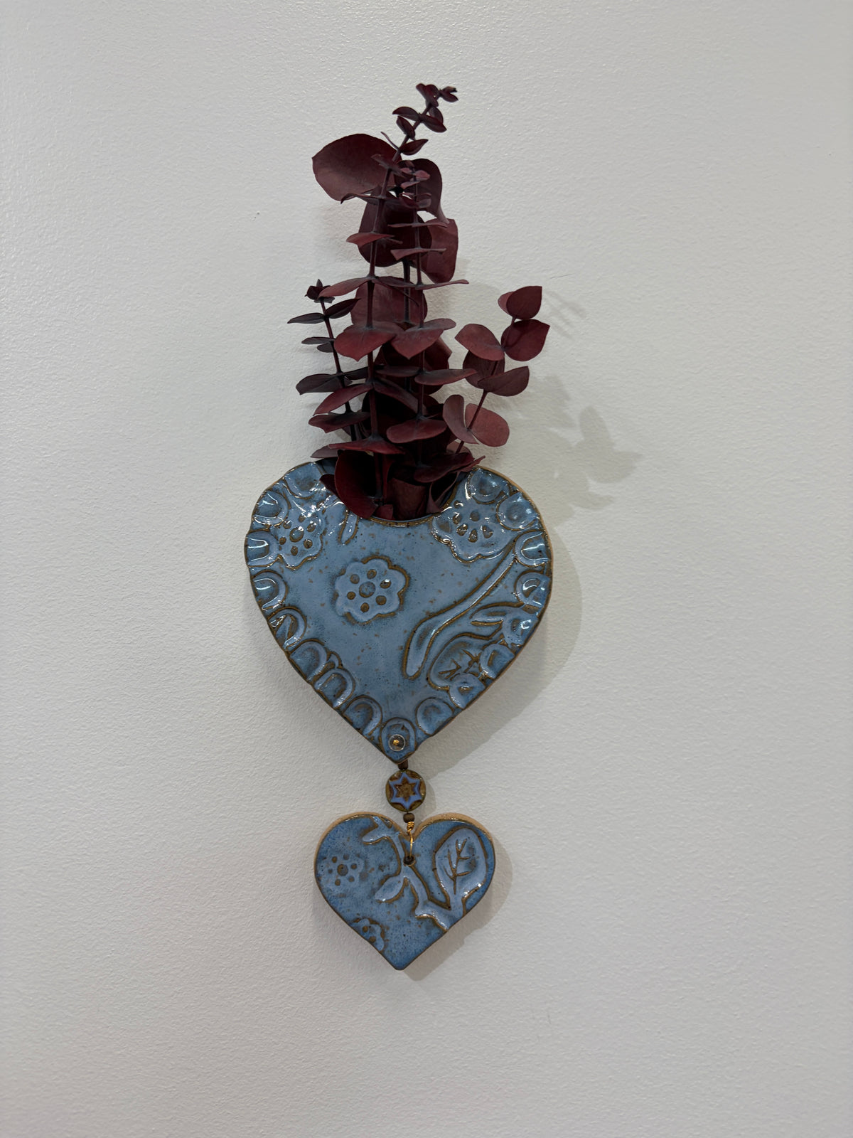 Double Heart Flower Pocket (wall hanging)