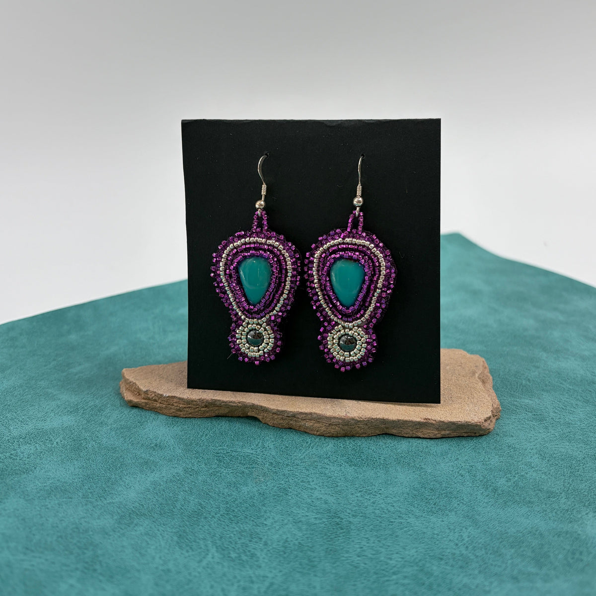 Turquoise and Hematite Earring