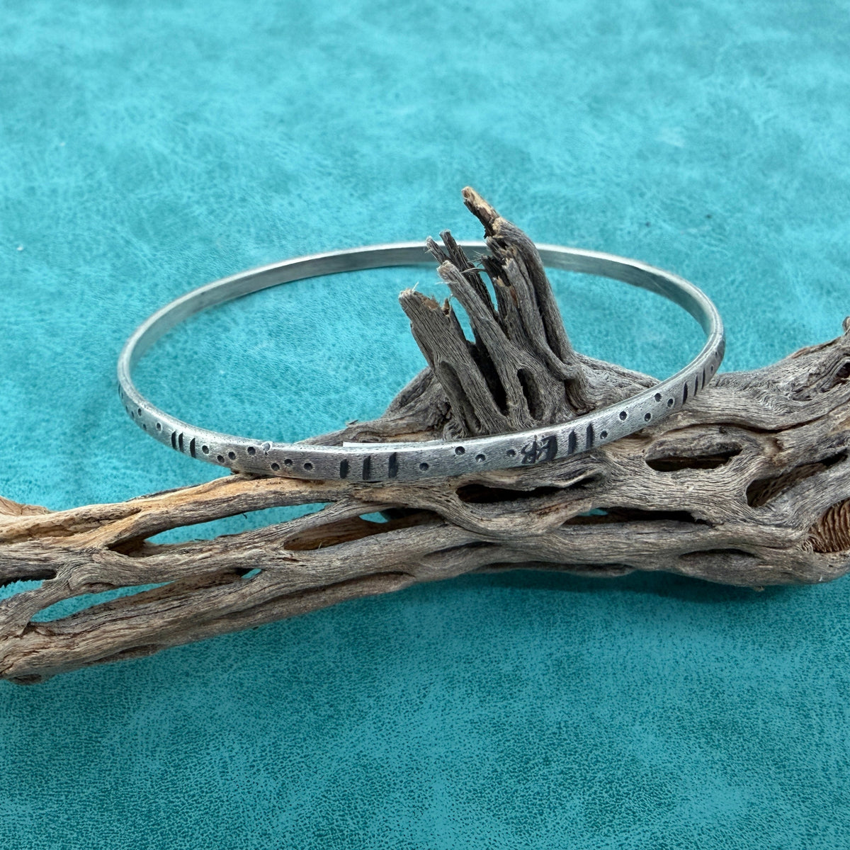 Delicate Bangle Bracelet