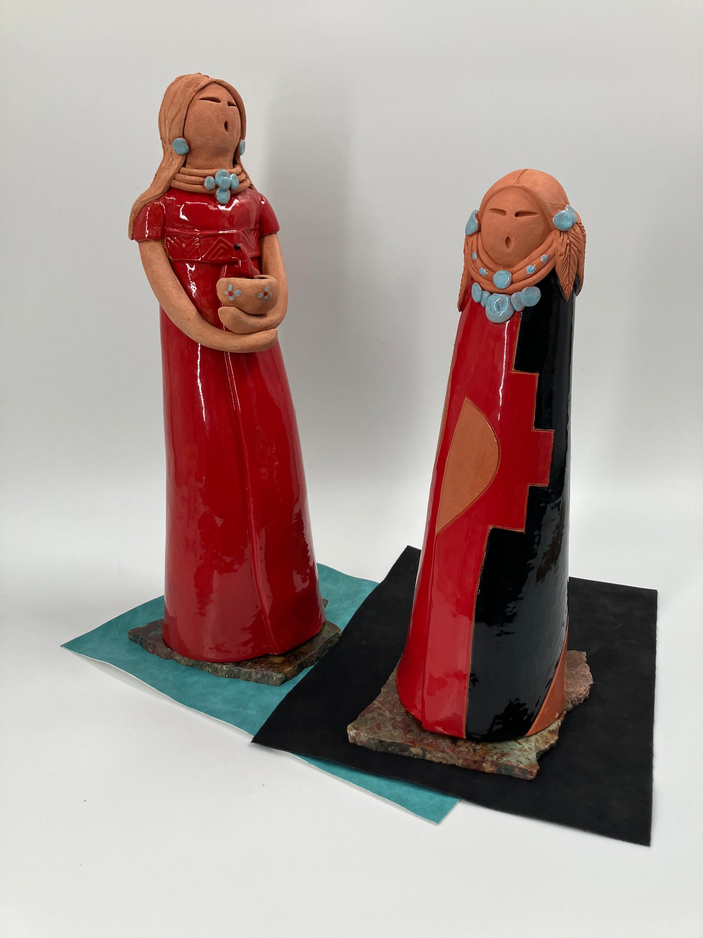 Maiden Mary with a Bird