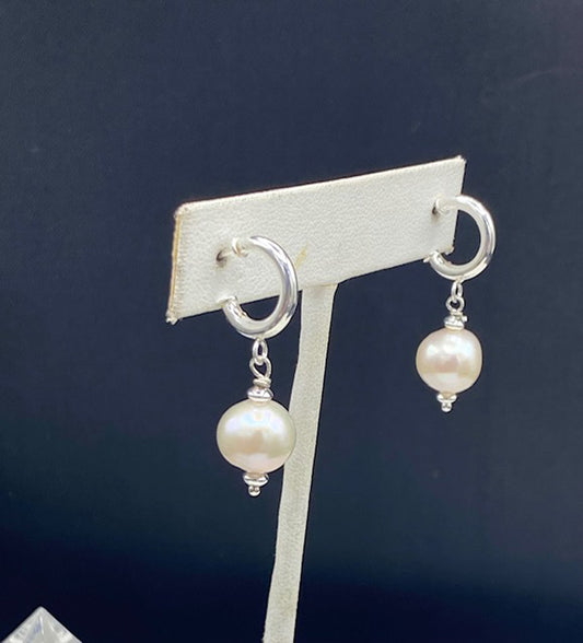 Freshwater Pearl Dangle Earrings 4276