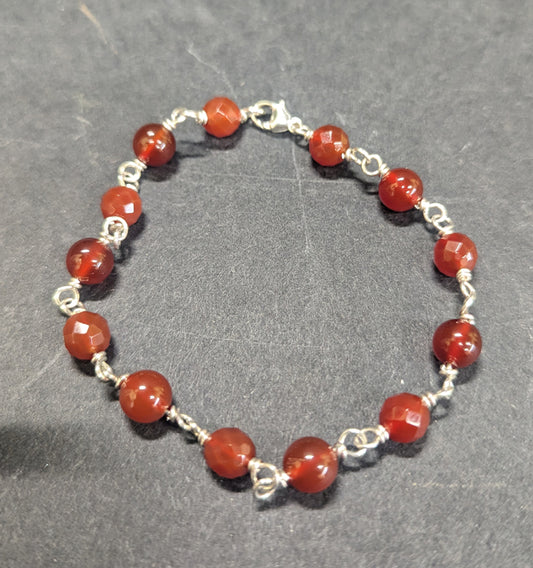 Faceted Carnelian Wire Bracelet 449