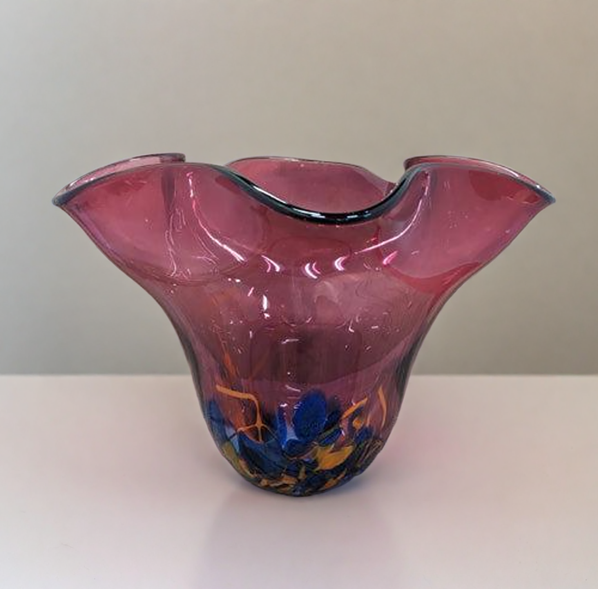 Med/Large Fluted Bowl