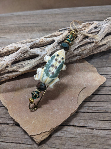 Carved Bone Frog Pin 5729