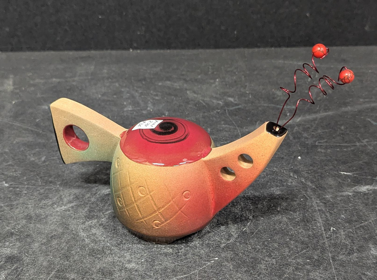 278 Baby Tea Pot red top