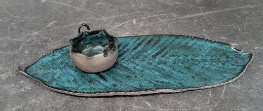 163 Teal Leaf Plate w small bowl