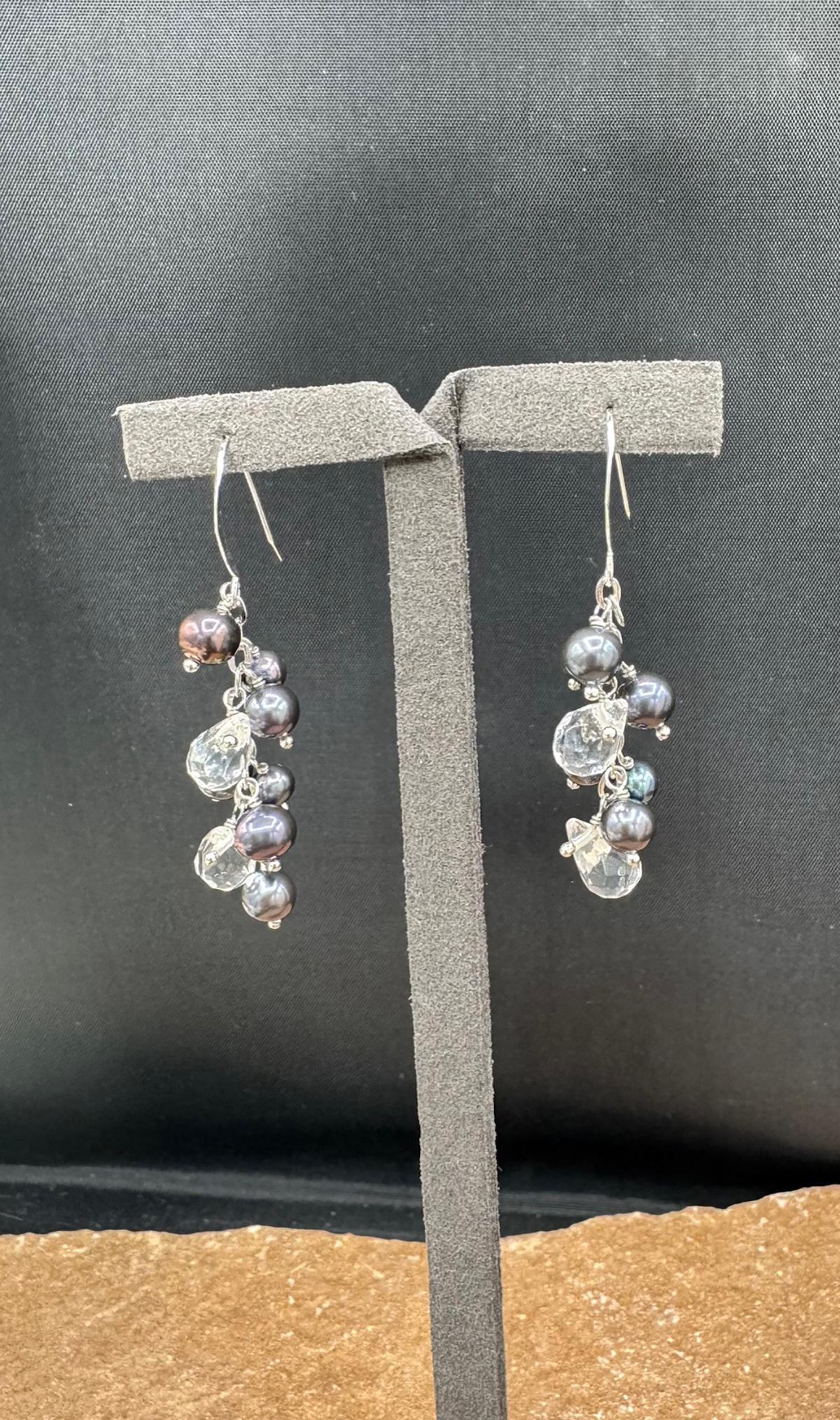 5178 Black Pearl & Quartz Crystal Earrings
